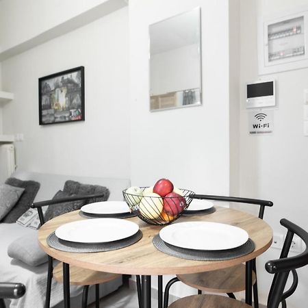 Cozy Cityscape Apartment In Athena Bagian luar foto