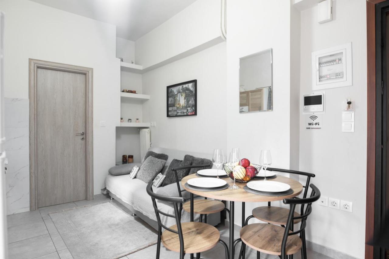 Cozy Cityscape Apartment In Athena Bagian luar foto