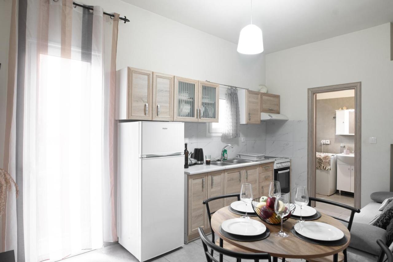 Cozy Cityscape Apartment In Athena Bagian luar foto